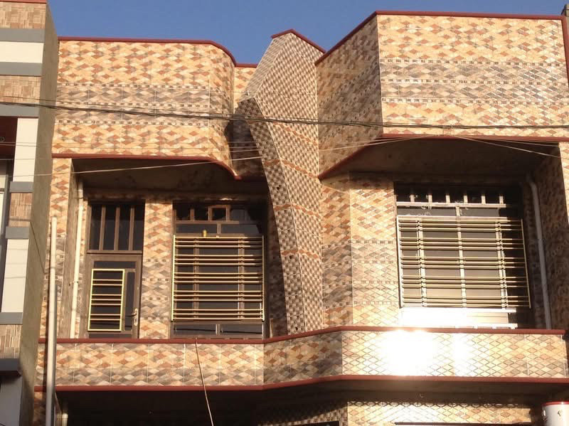 دار سكن للبيع في حي نزال قرب مطعم البادية - Thumbnail 4