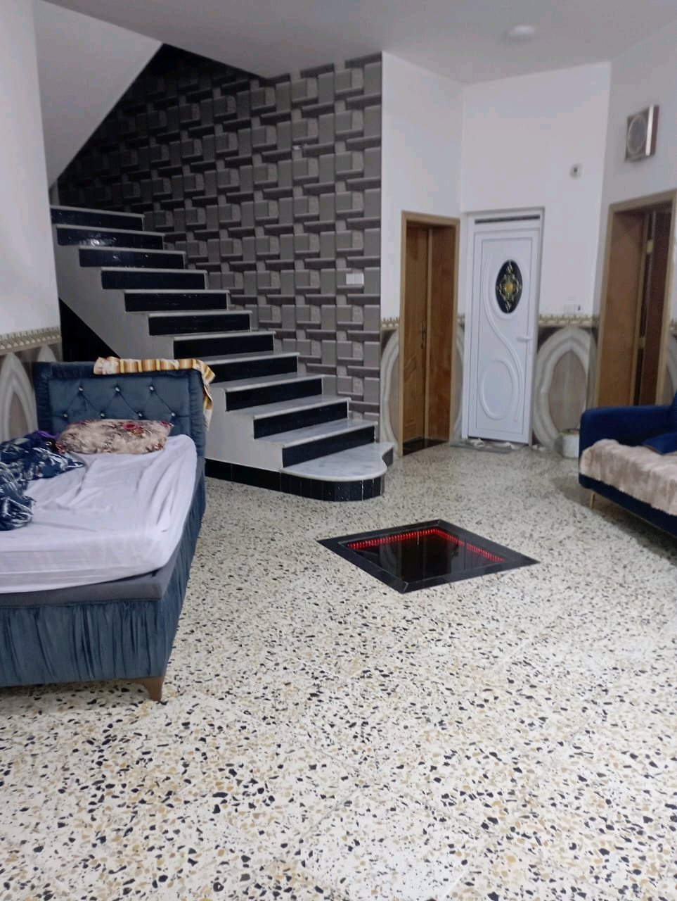 بيت - 4