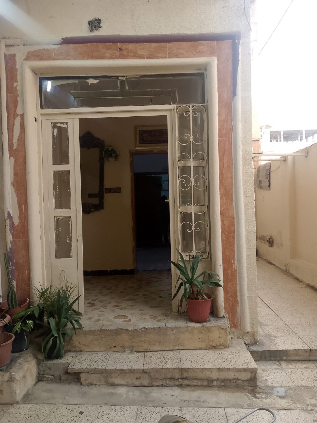 دار سكن للبيع في حي نزال