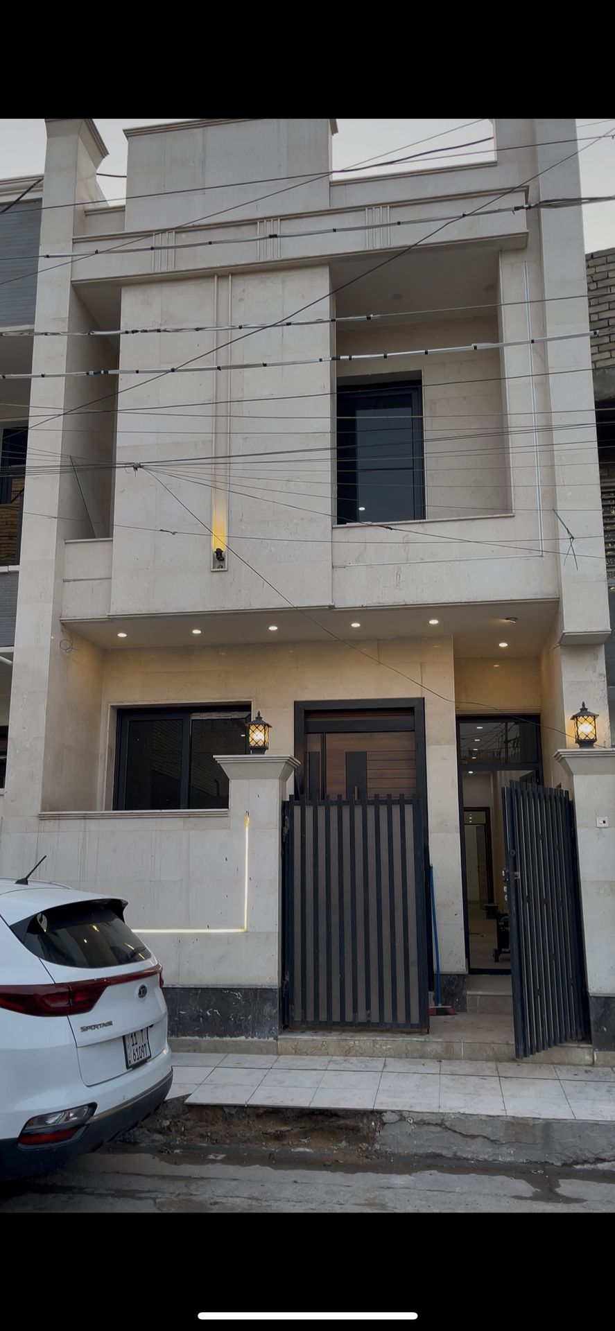 منزل طابقين