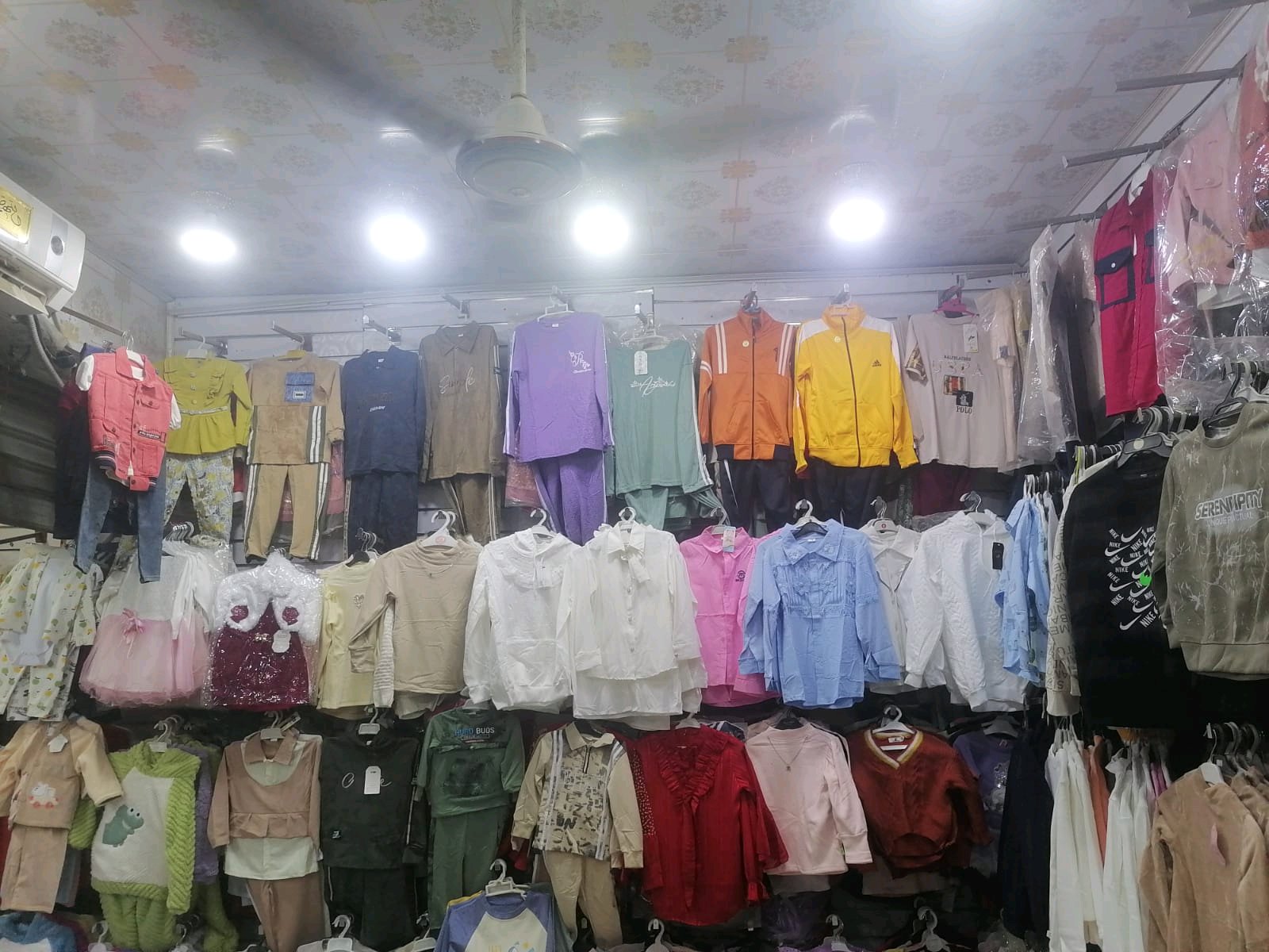 محل للبيع - 3