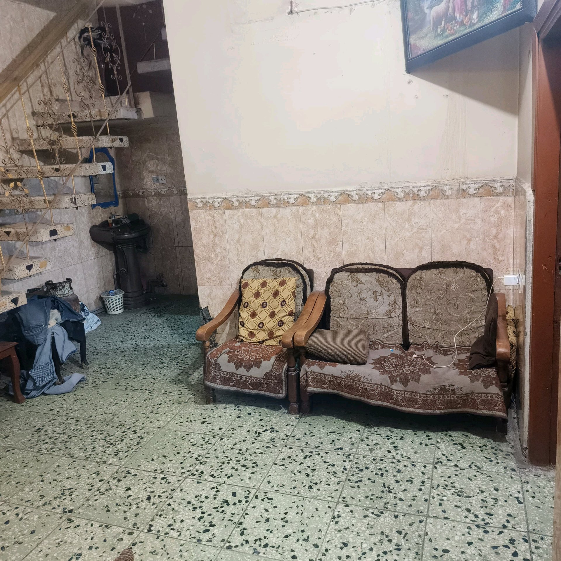 بيت سكني للبيع  - 2