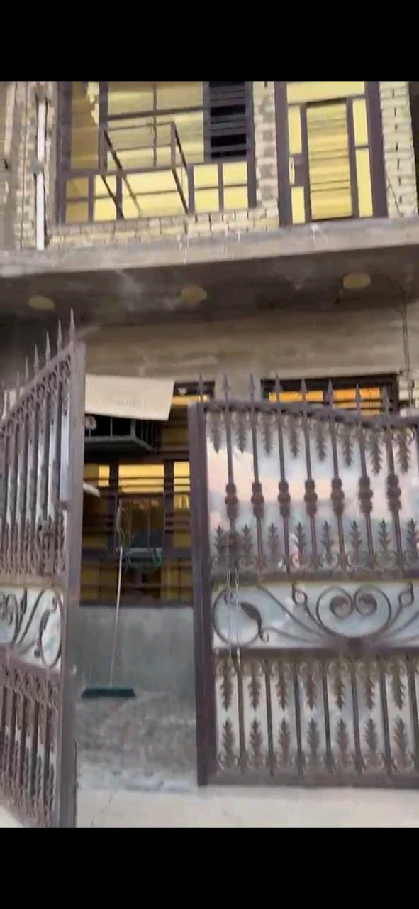 بيت ٢٠٠ متر ومشتمل ١٠٠ متر  - 2