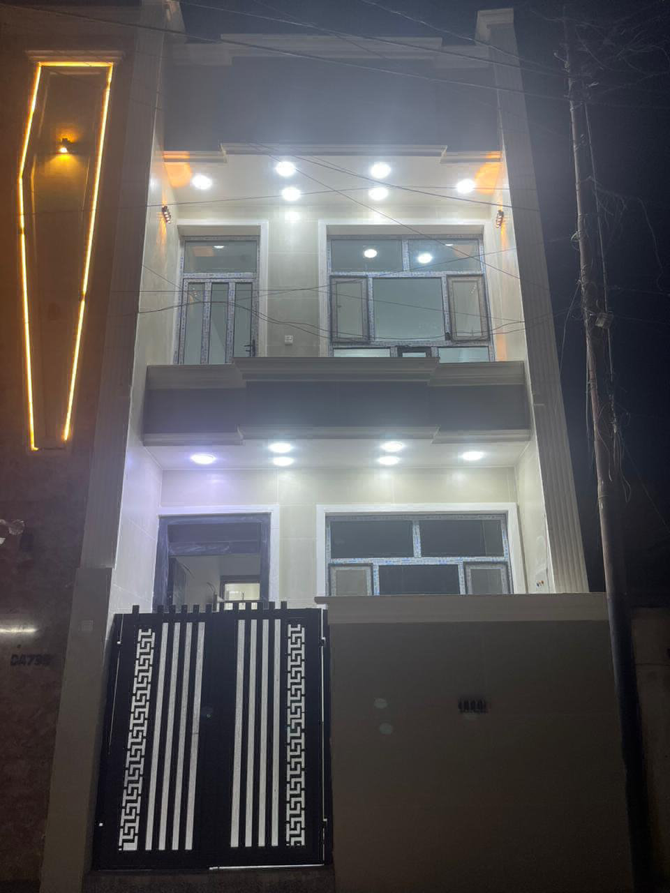 دار طابقين