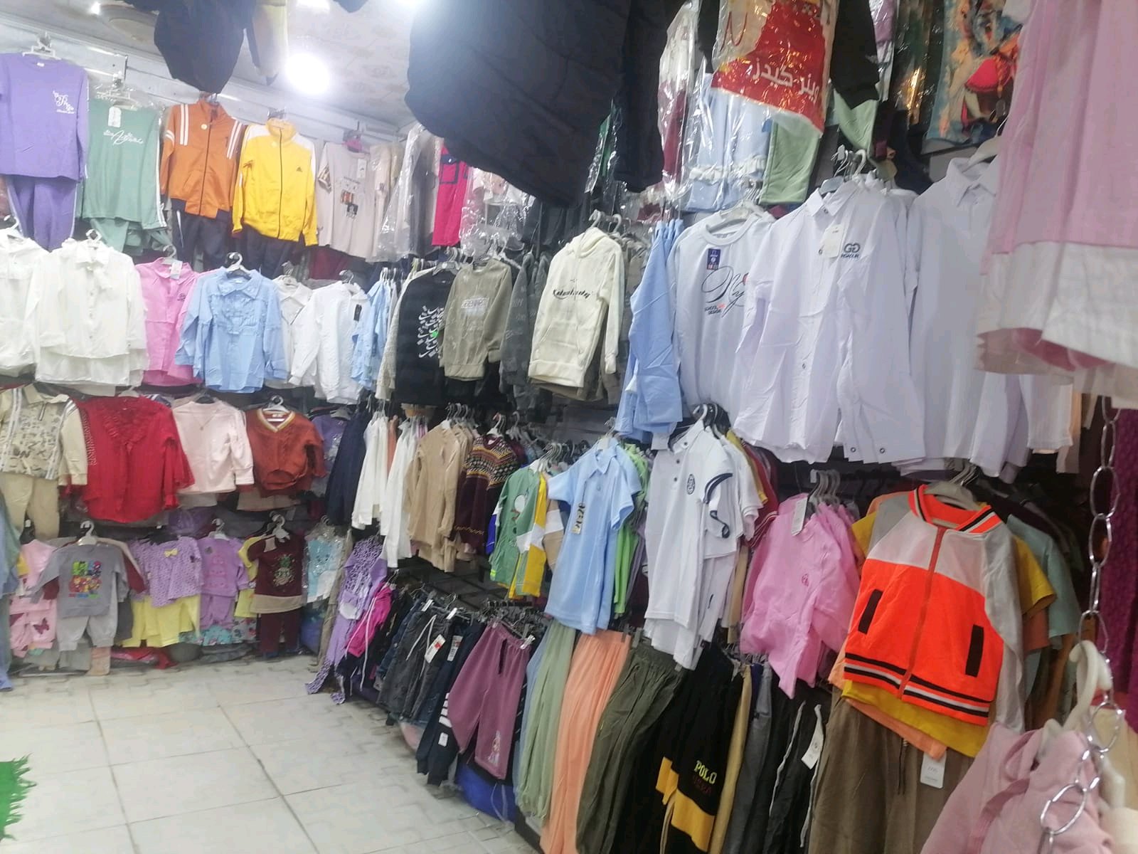محل للبيع - 4