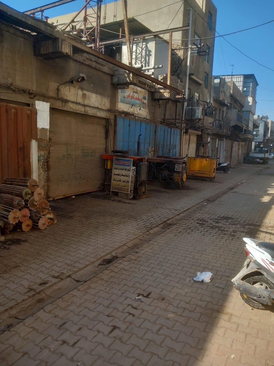 بناية ركن تجارية للبيع في باب الشيخ